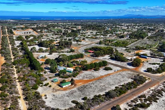 254 Cambewarra Drive, Hopetoun, WA 6348