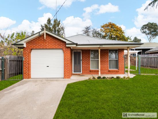 254 Durham Street, Bathurst, NSW 2795