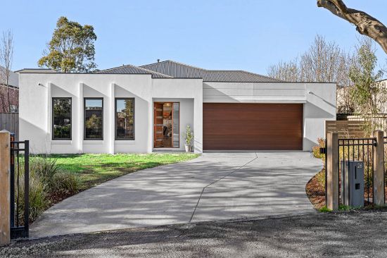 26 Arch Drive, Alfredton, Vic 3350