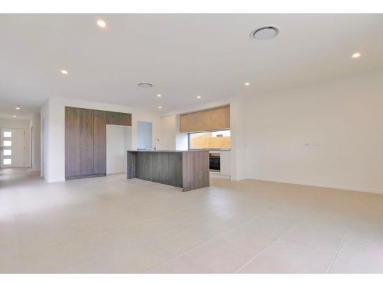 26 Civic Way, Oran Park, NSW 2570