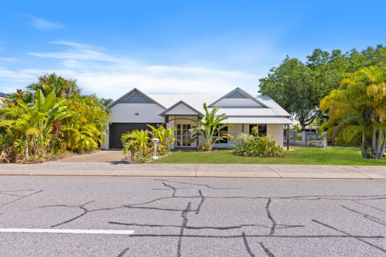 26 Cullen Bay Crescent, Larrakeyah, NT 0820