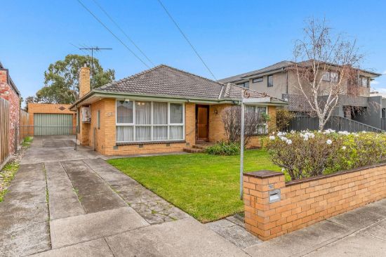 26 Gungarlan Drive, Keilor East, Vic 3033