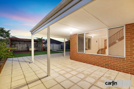 26 Savannah Circuit, Success, WA 6164