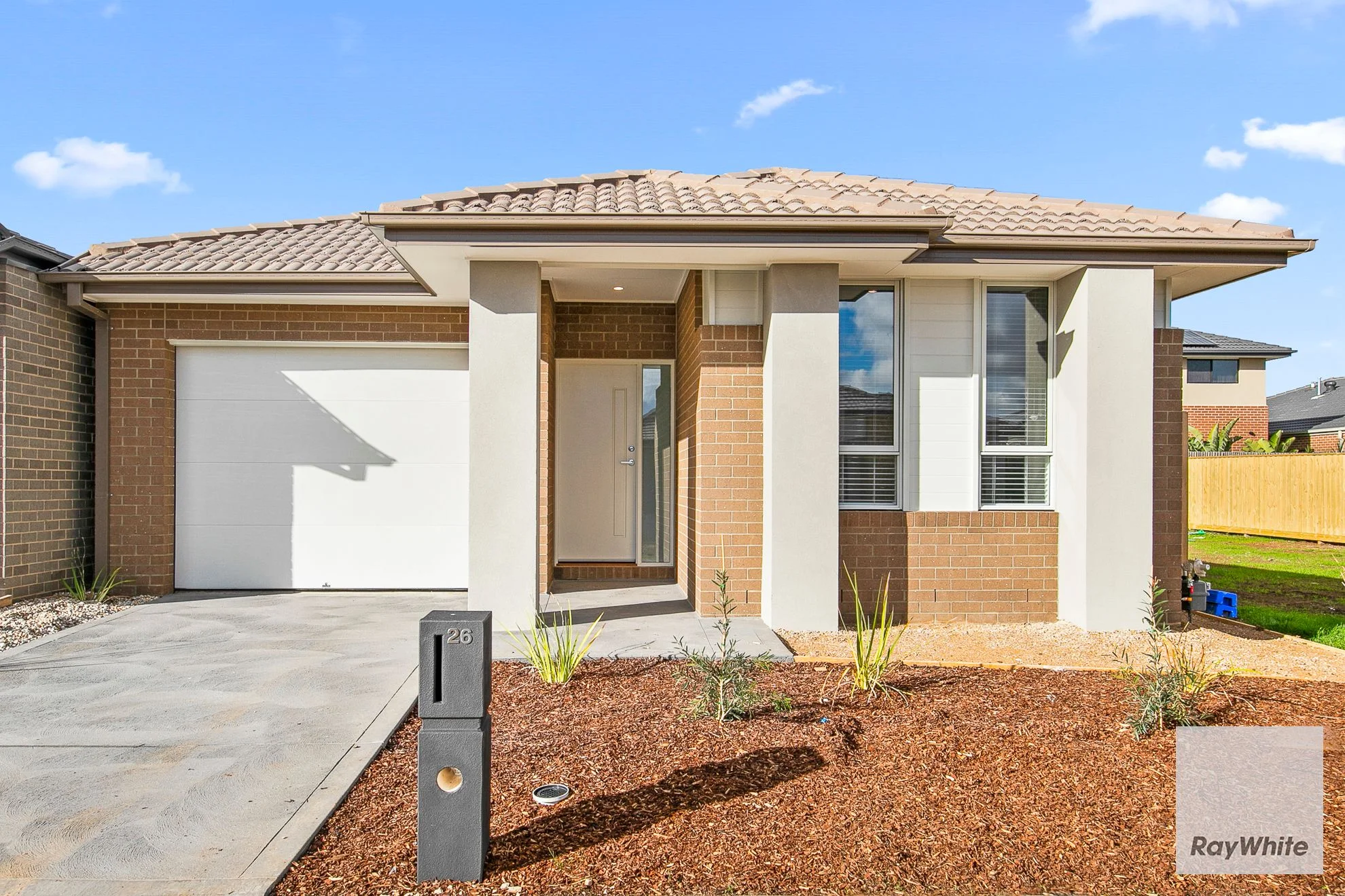 26 Trentino Grove, FRASER RISE VIC 3336
