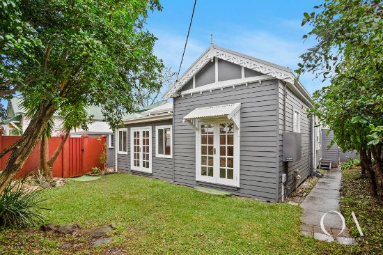 261 Lawrence Hargrave Drive, Thirroul, NSW 2515