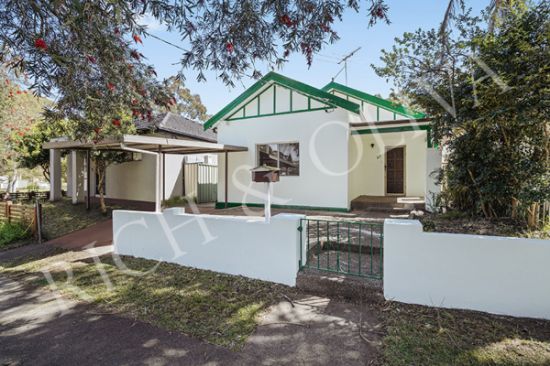 27 Balmoral Avenue, Croydon Park, NSW 2133