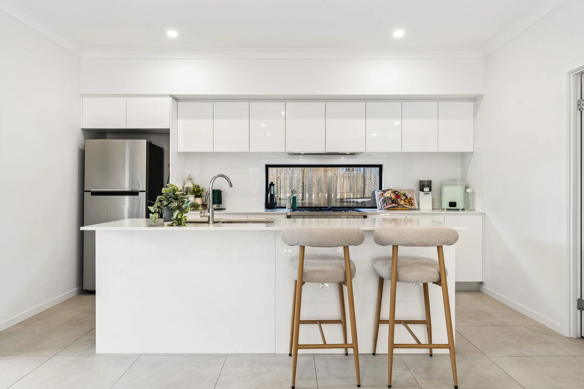 27 Brookview Place, Bahrs Scrub QLD 4207