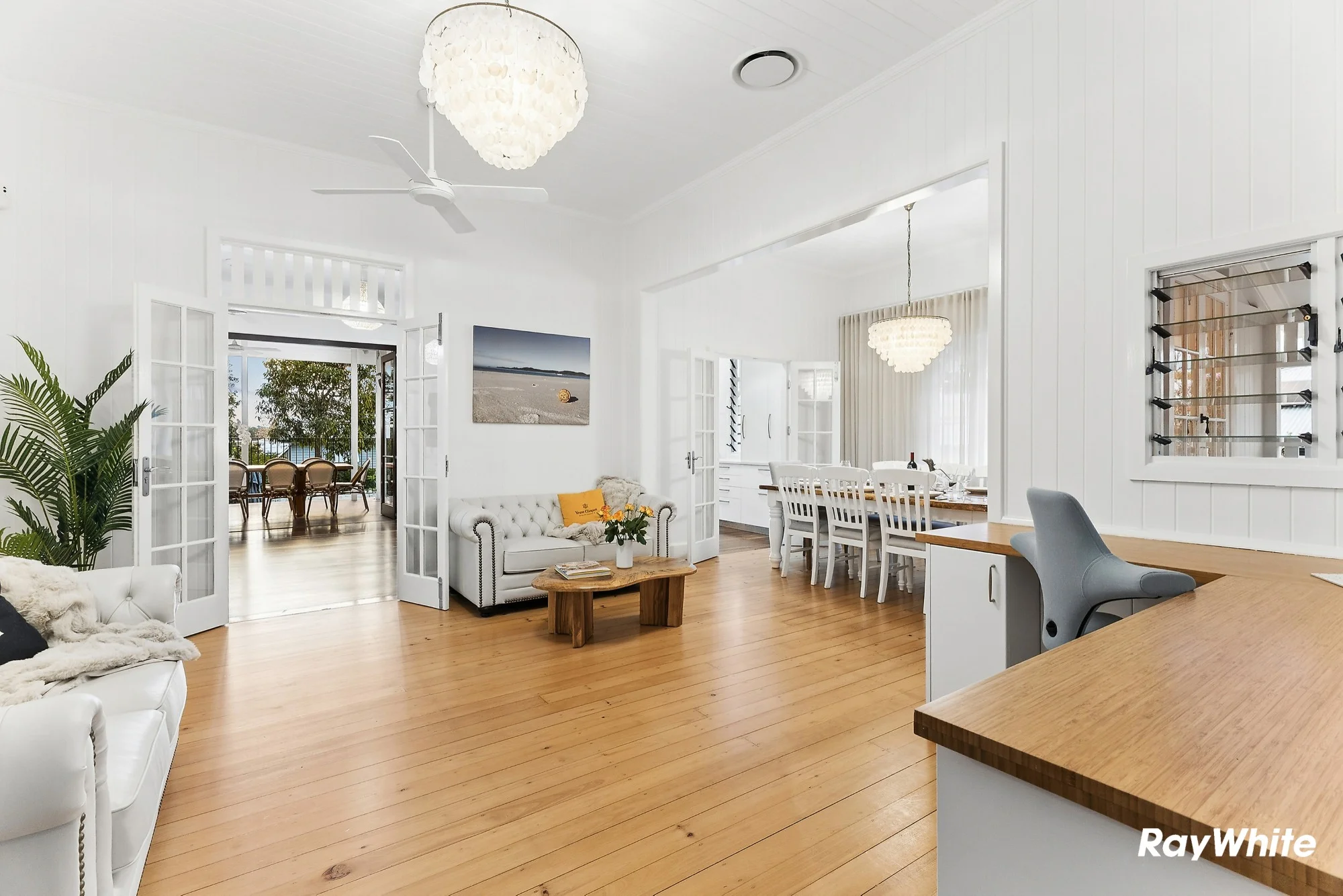 27 Dewar Terrace, Sherwood, Qld 4075