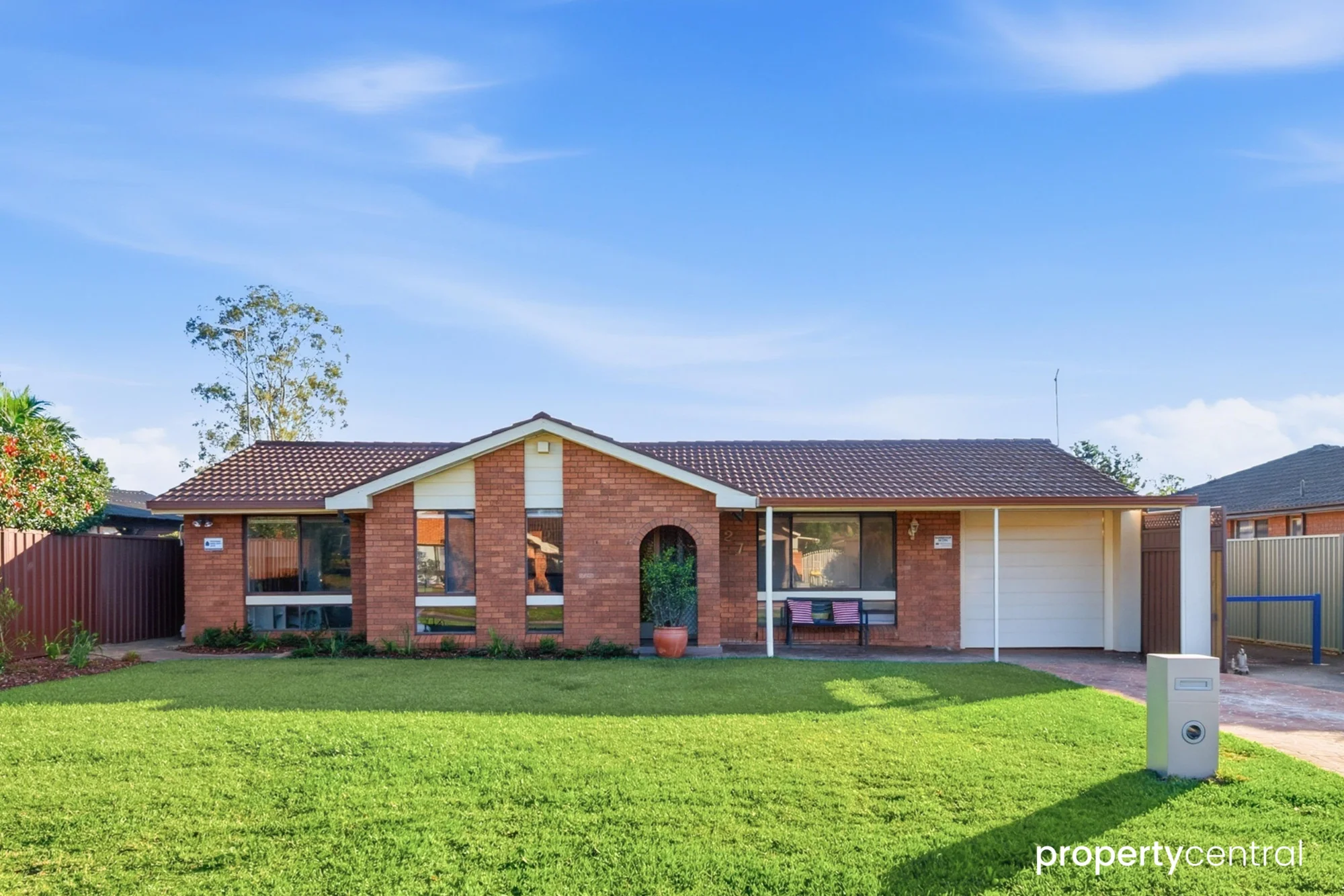27 Grevillea Drive, St Clair, NSW 2759