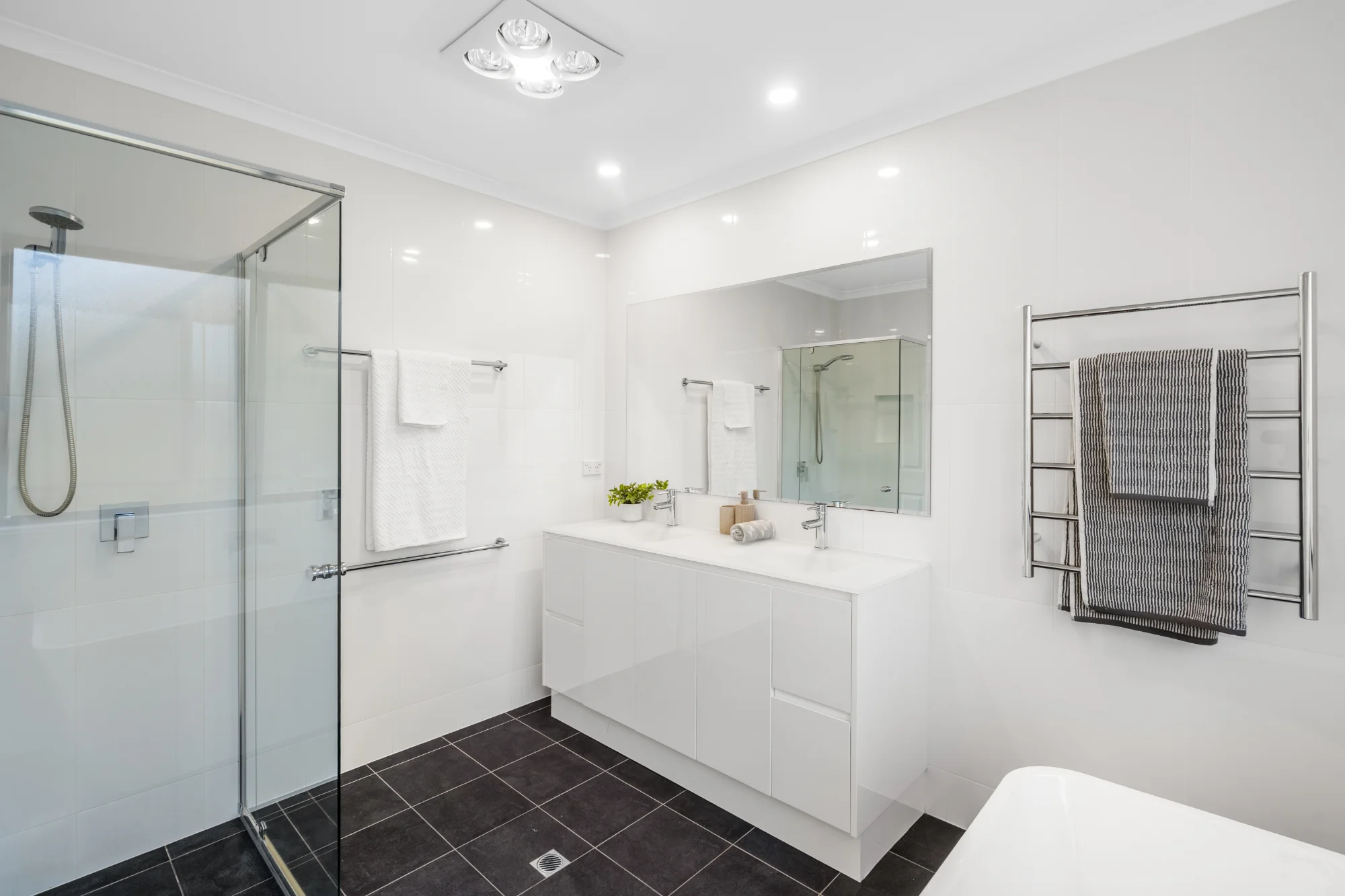 27 Hidcote Circuit, Oakden, SA 5086