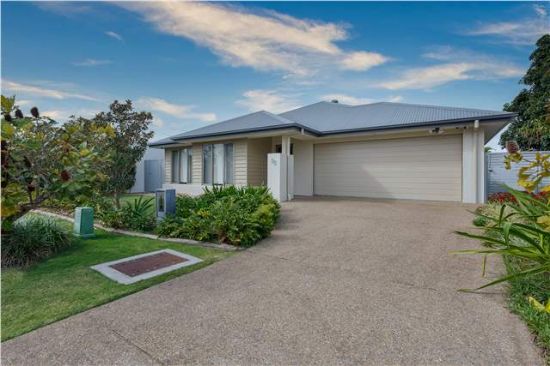 27 Keelson Cres, Hope Island, Qld 4212