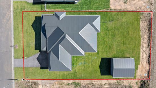 27 Nicholson Circuit, Crookwell, NSW 2583