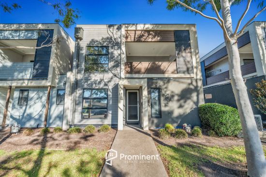27 Nugget Way, Cranbourne East, Vic 3977