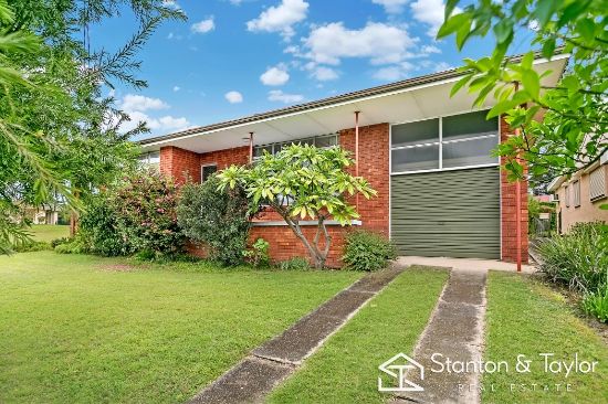 27 RUSSELL STREET, Emu Plains, NSW 2750