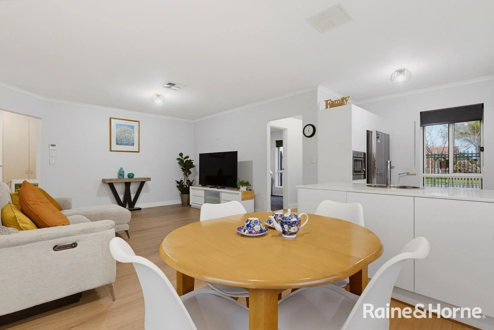 27 Selkirk Avenue, Seaton, SA 5023