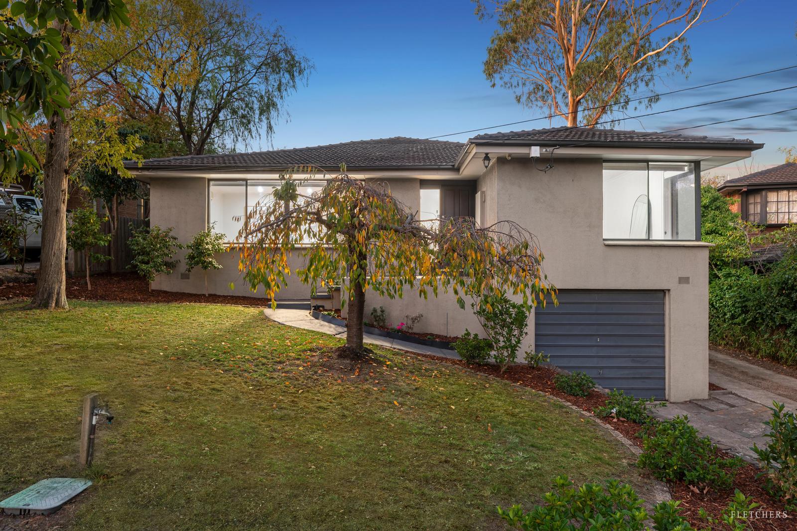 27 Sonia Street, Ringwood, Vic 3134 27 Sonia Street, Ringwood, Vic 3134