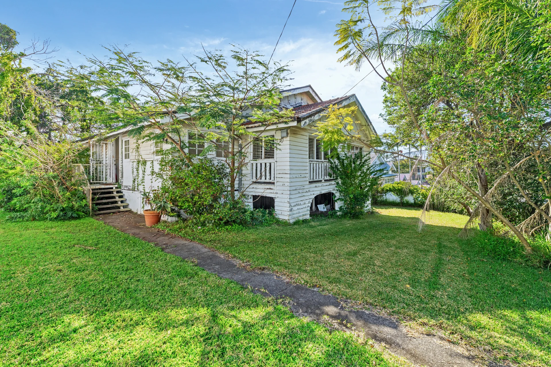 27 Stirrat Street, Coorparoo, Qld 4151