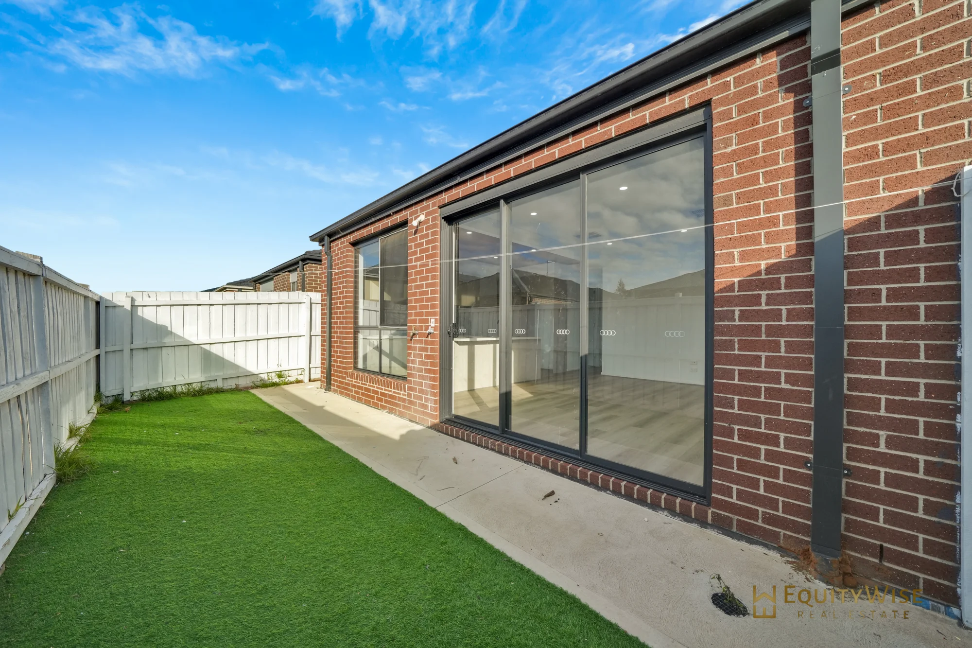 27 Thrums Road, Mambourin, Vic 3024