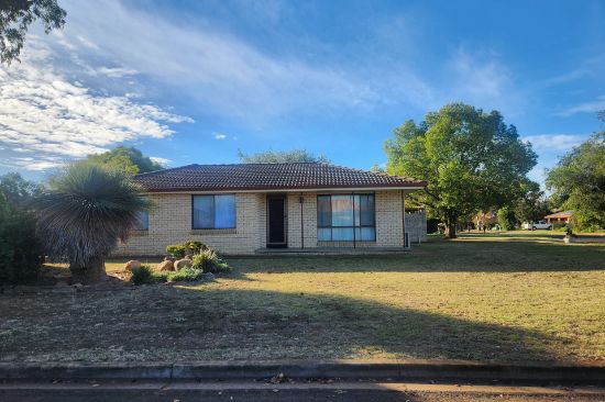 27 Timberi Drive, Dubbo, NSW 2830