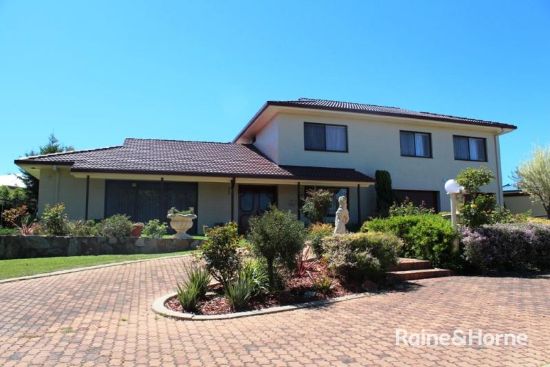 273A Piper St, Bathurst, NSW 2795