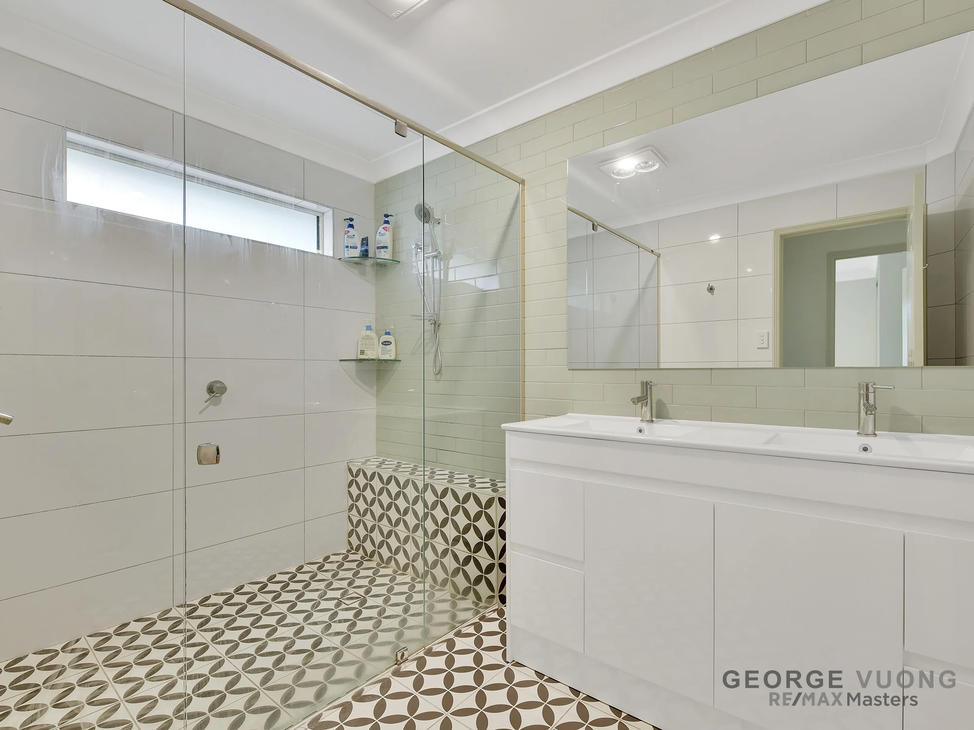 28 Columbus Pl, Forest Lake, Qld 4078