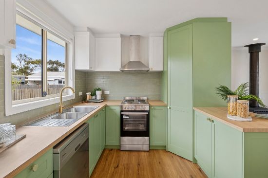 28 Gosney Street, Winchelsea, Vic 3241