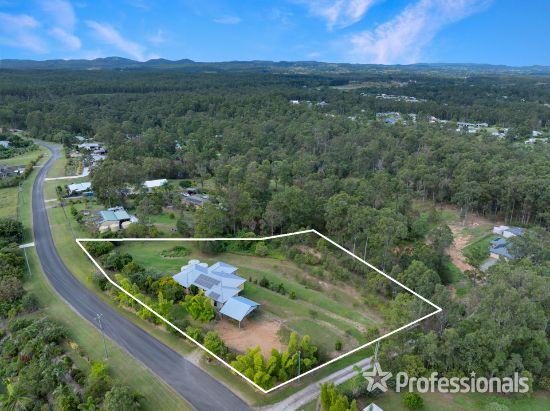 28 Lorikeet Drive, Tamaree, Qld 4570