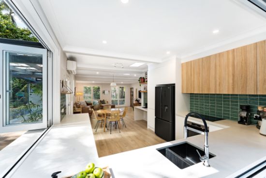28 Old Coast Road, Stanwell Park, NSW 2508