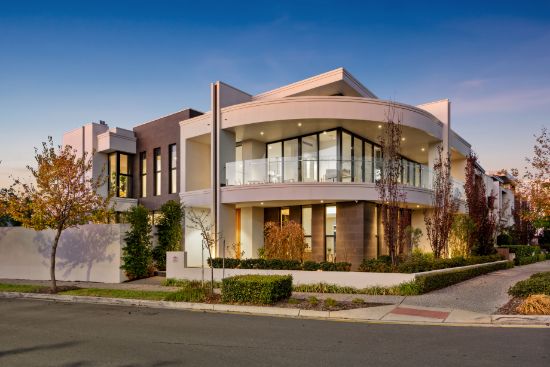 28 Troubridge Drive, West Lakes, SA 5021