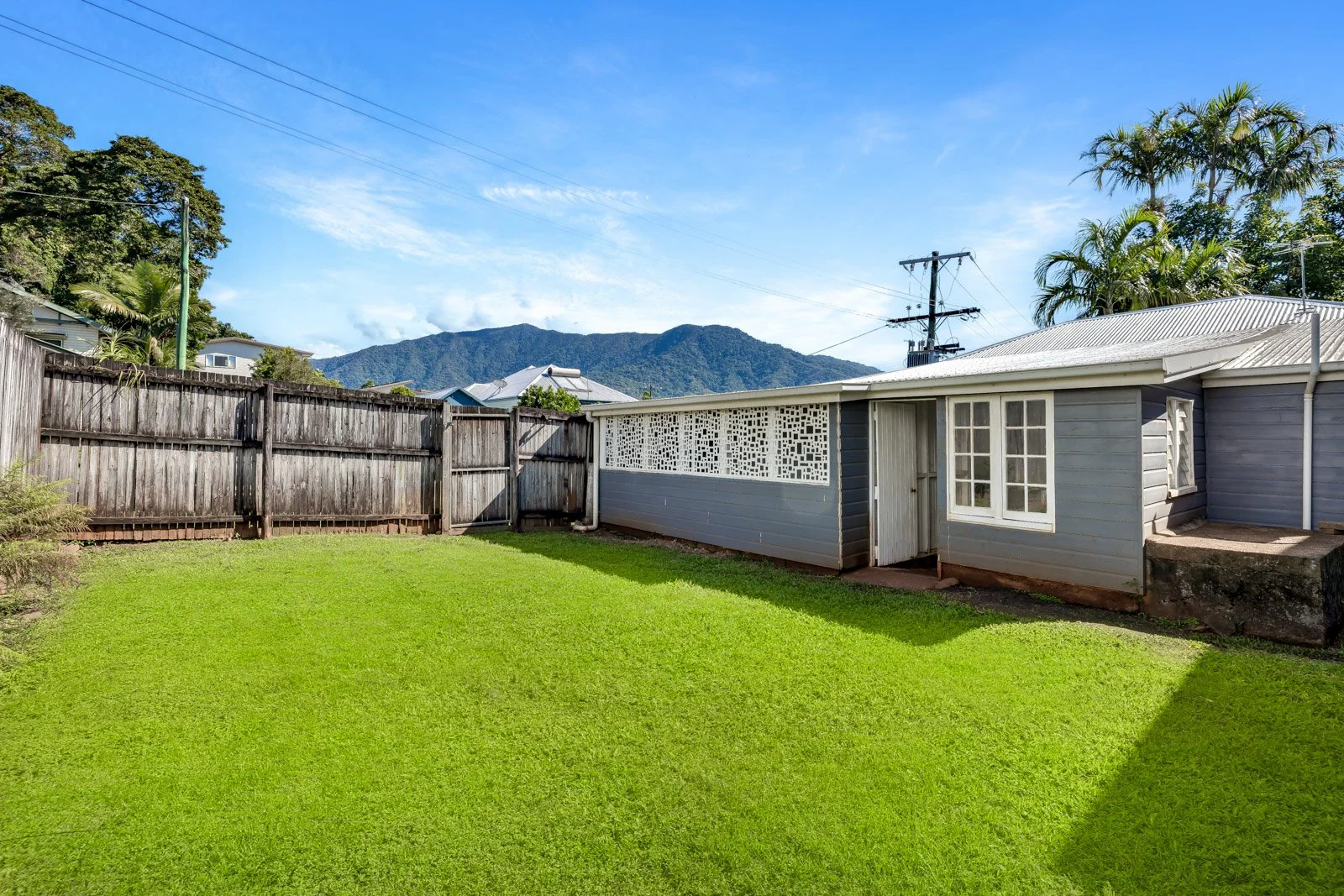 287 Kamerunga Road, Freshwater, Qld 4870