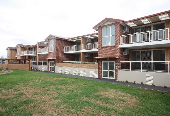 29/221A Waterworth Drive, Mount Annan, NSW 2567