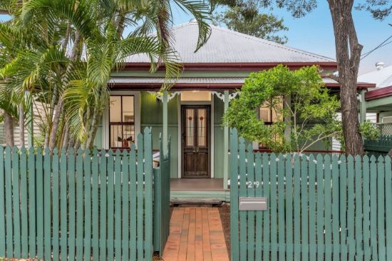 29 Copeland Street, Milton, Qld 4064