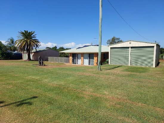 29 FARQUHARS ROAD, Qunaba, Qld 4670