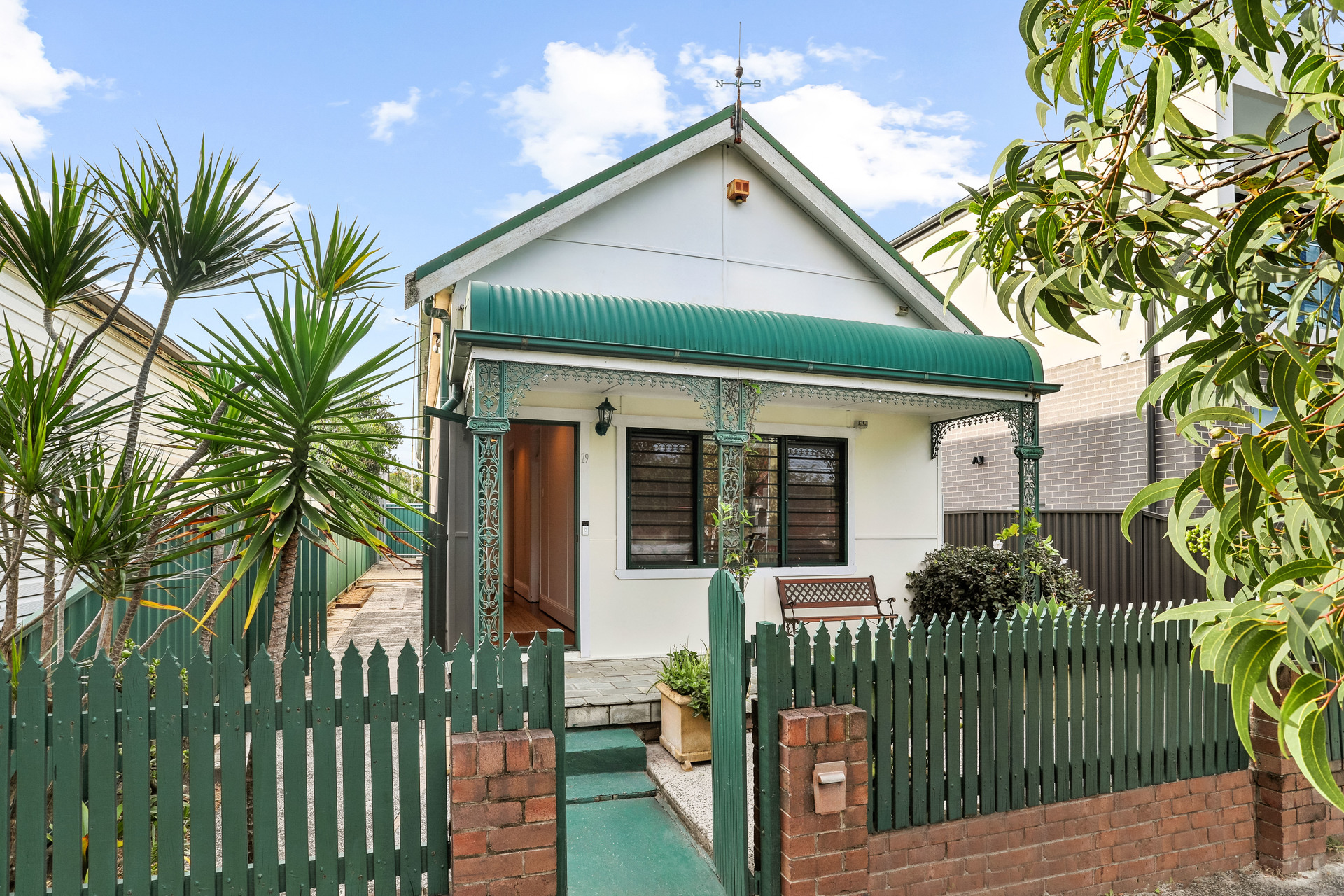 29 Hardie Street, Mascot, NSW 2020 29 Hardie Street, Mascot, NSW 2020