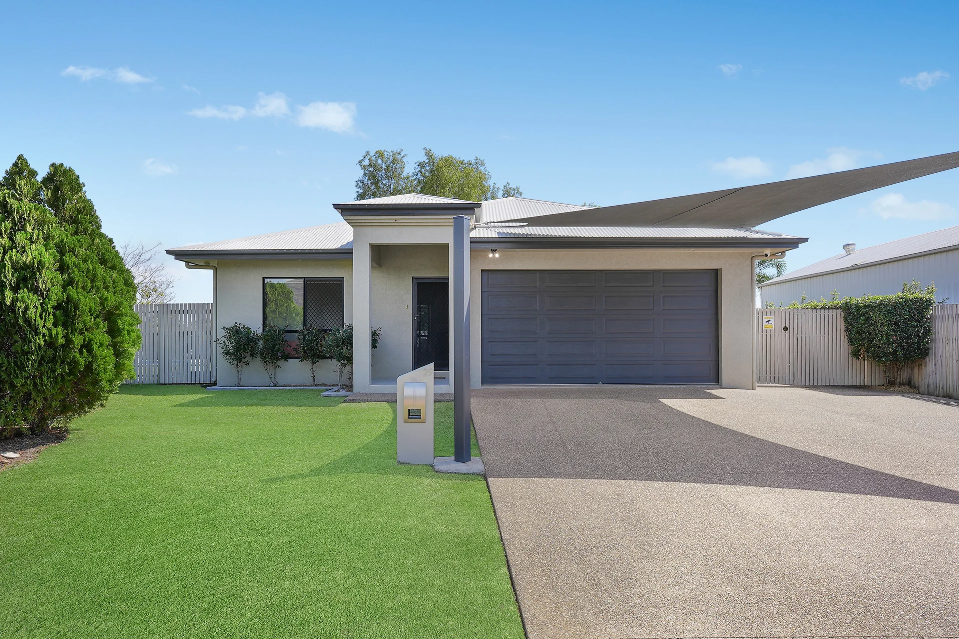 29 Heather Avenue, Rasmussen, Qld 4815