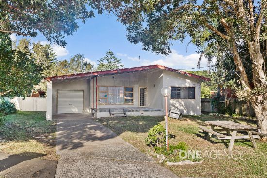 29 Lake Parade, East Corrimal, NSW 2518