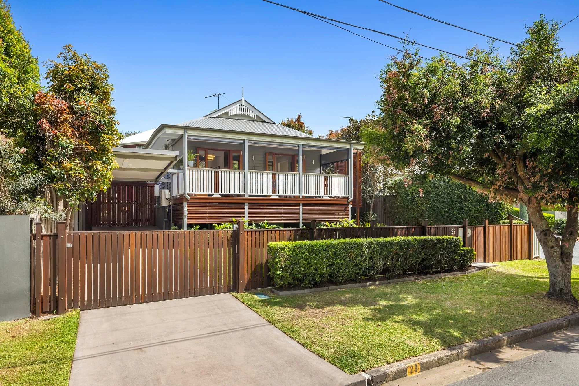 29 Royal Parade, Ashgrove QLD 4060