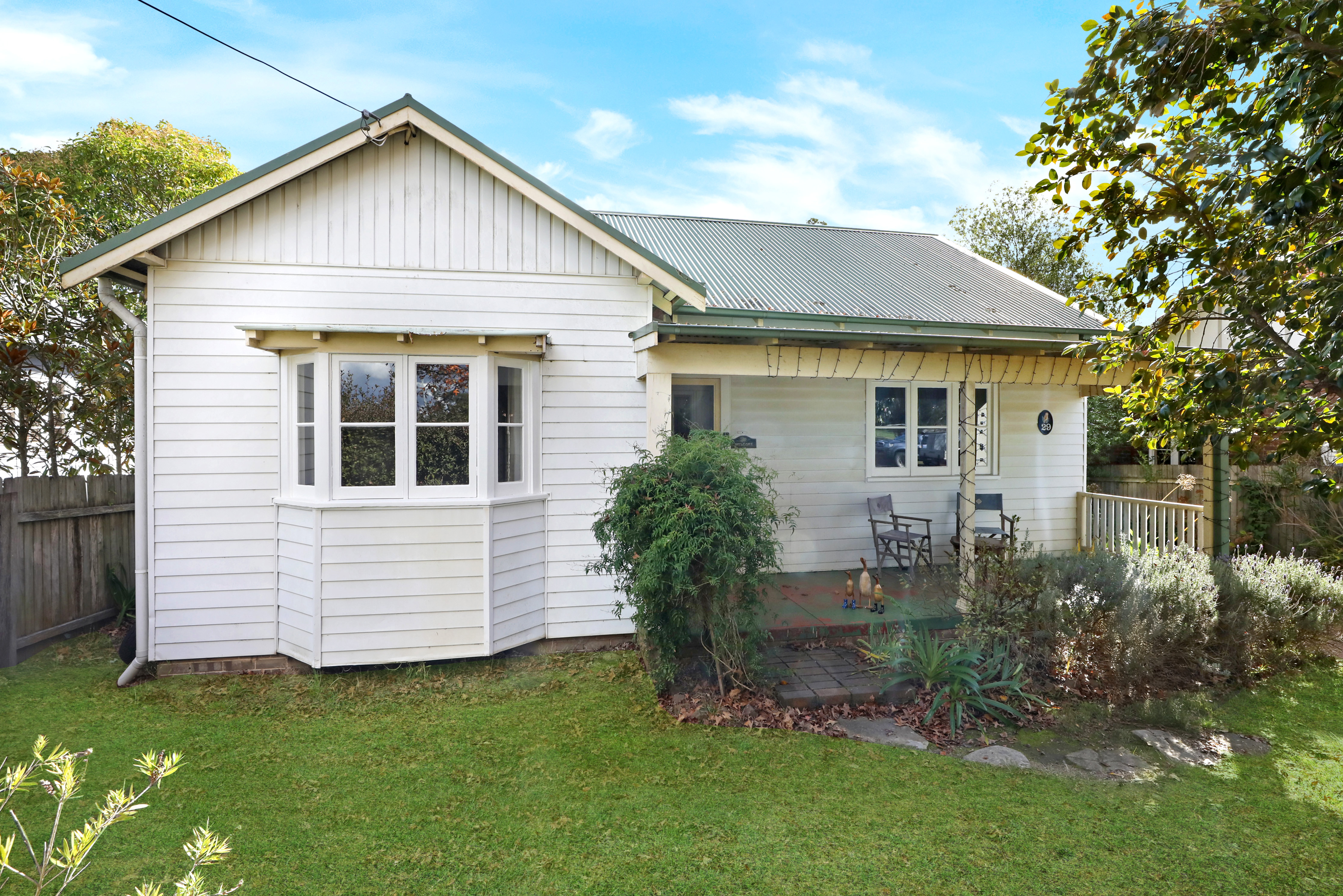 29 Sheffield Road, Bowral, NSW 2576 29 Sheffield Road, Bowral, NSW 2576