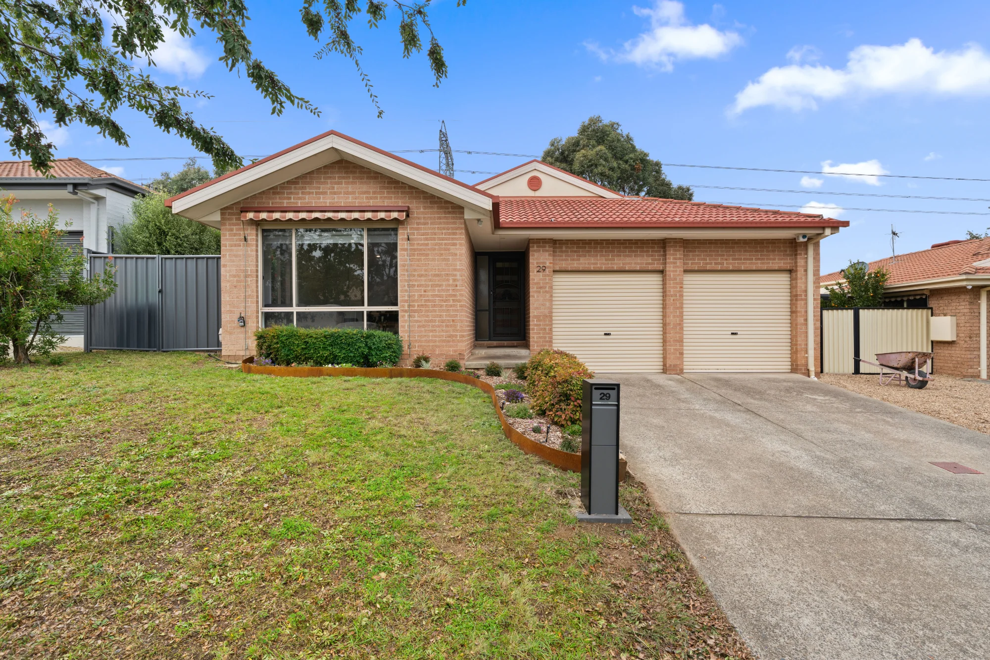 29 Tarrant Crescent, Dunlop, ACT 2615