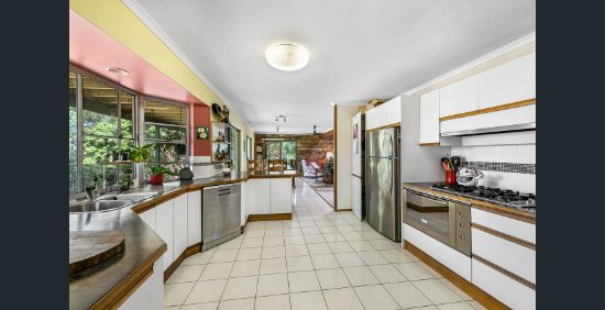 290 Old Gympie Road, Mooloolah Valley, Qld 4553