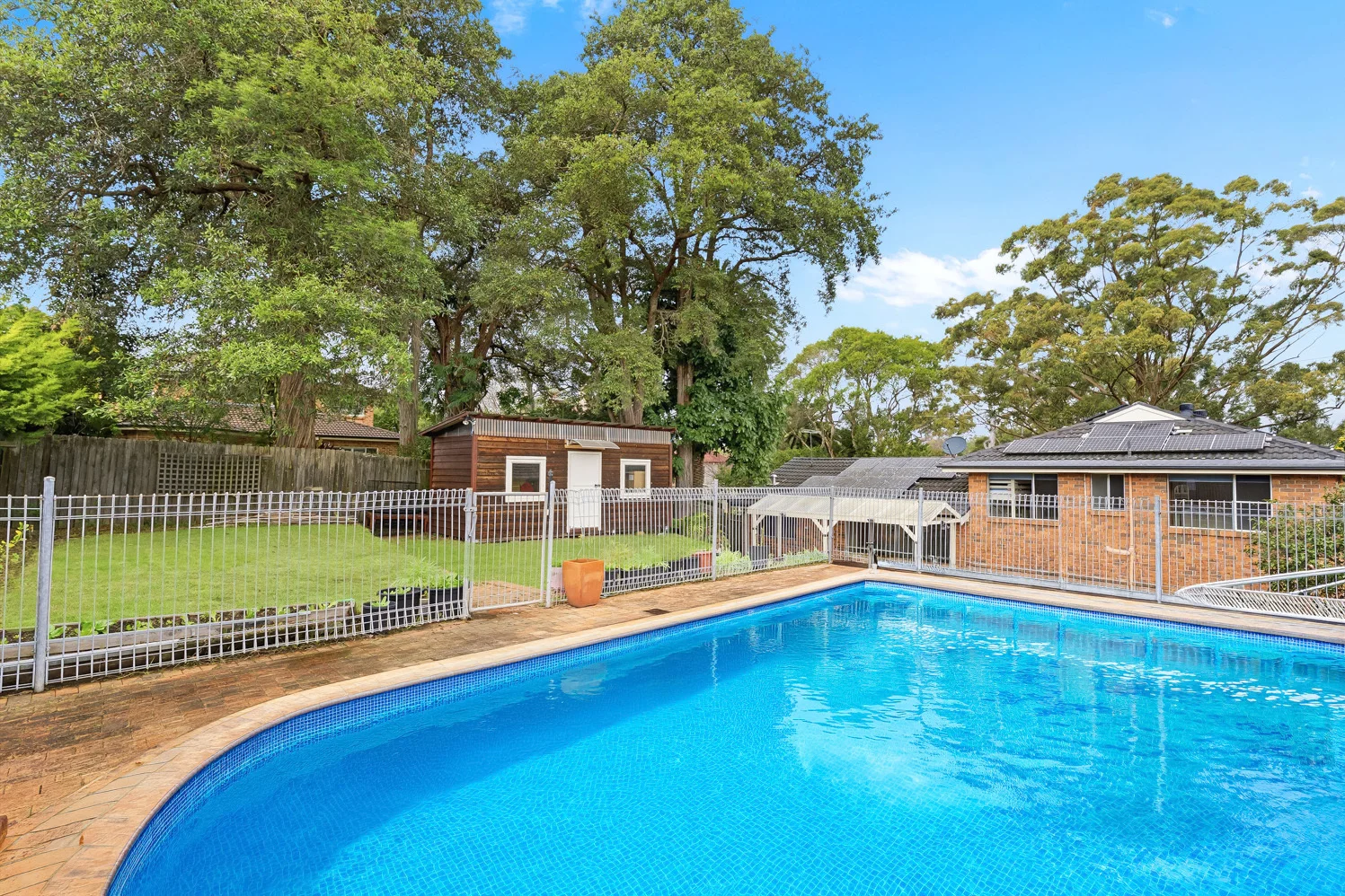 2A Carrington Road, Hornsby, NSW 2077