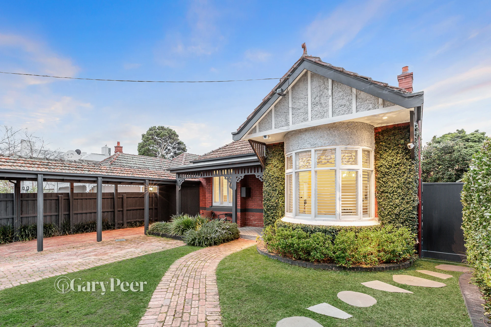 2A Denbigh Road, Armadale, Vic 3143
