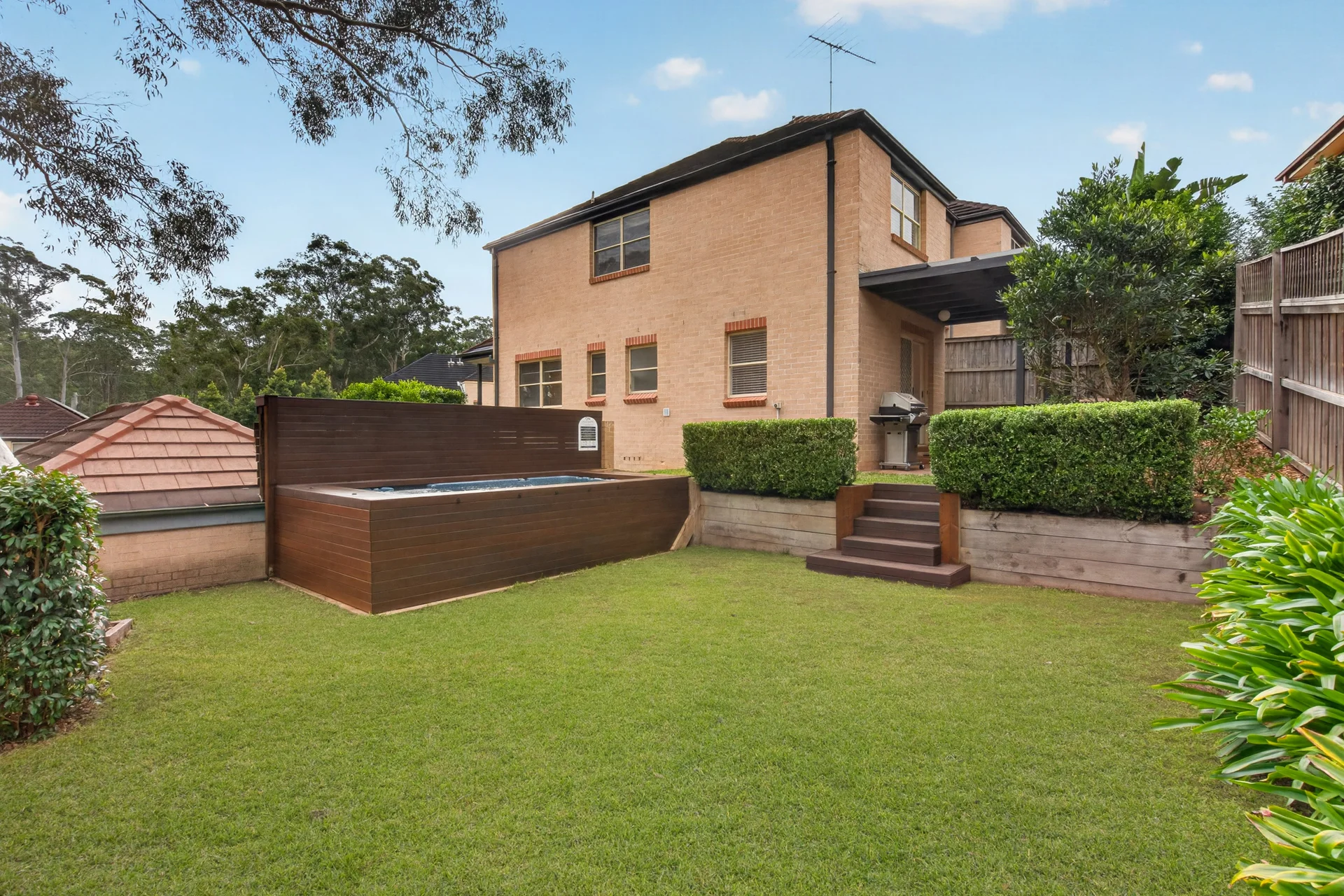 2B Neptune Place, West Pennant Hills, NSW 2125