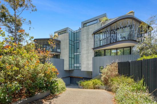 3/4A The Avenue, Parkville, Vic 3052