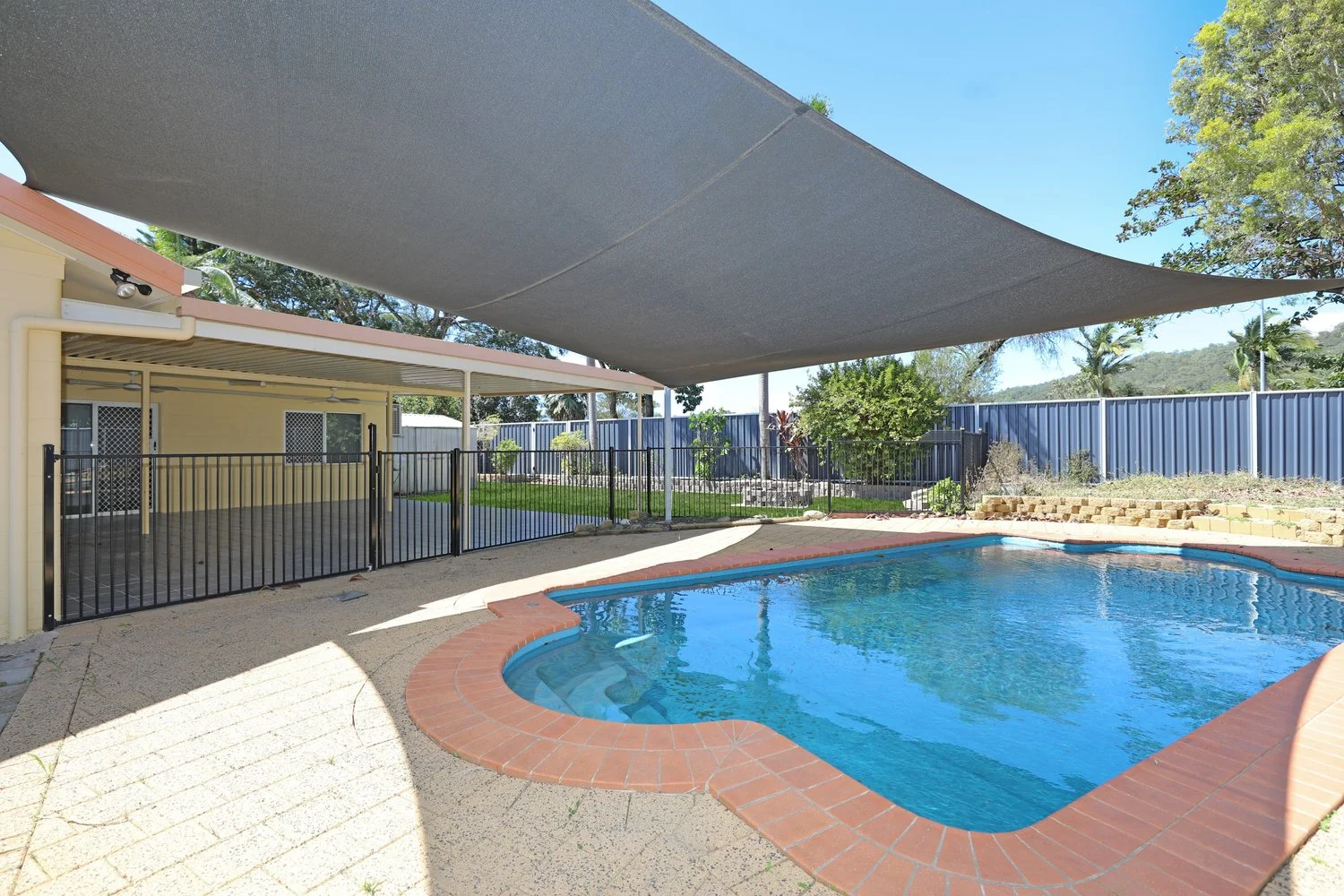 3 Alpine Close, Edmonton, Qld 4869