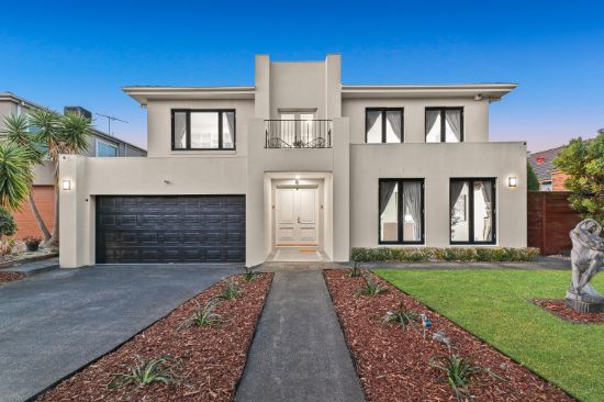 3 Bluegrass Close, Waterways, Vic 3195