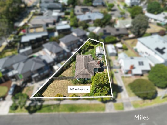 3 Carlyle Crescent, Bellfield, Vic 3081