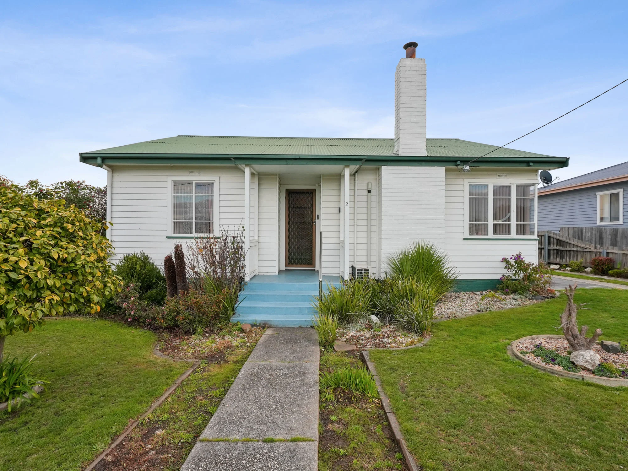3 Cook Crescent, Mayfield, Tas 7248