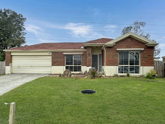 3 Grantley Cl, Hampton Park, Vic 3976