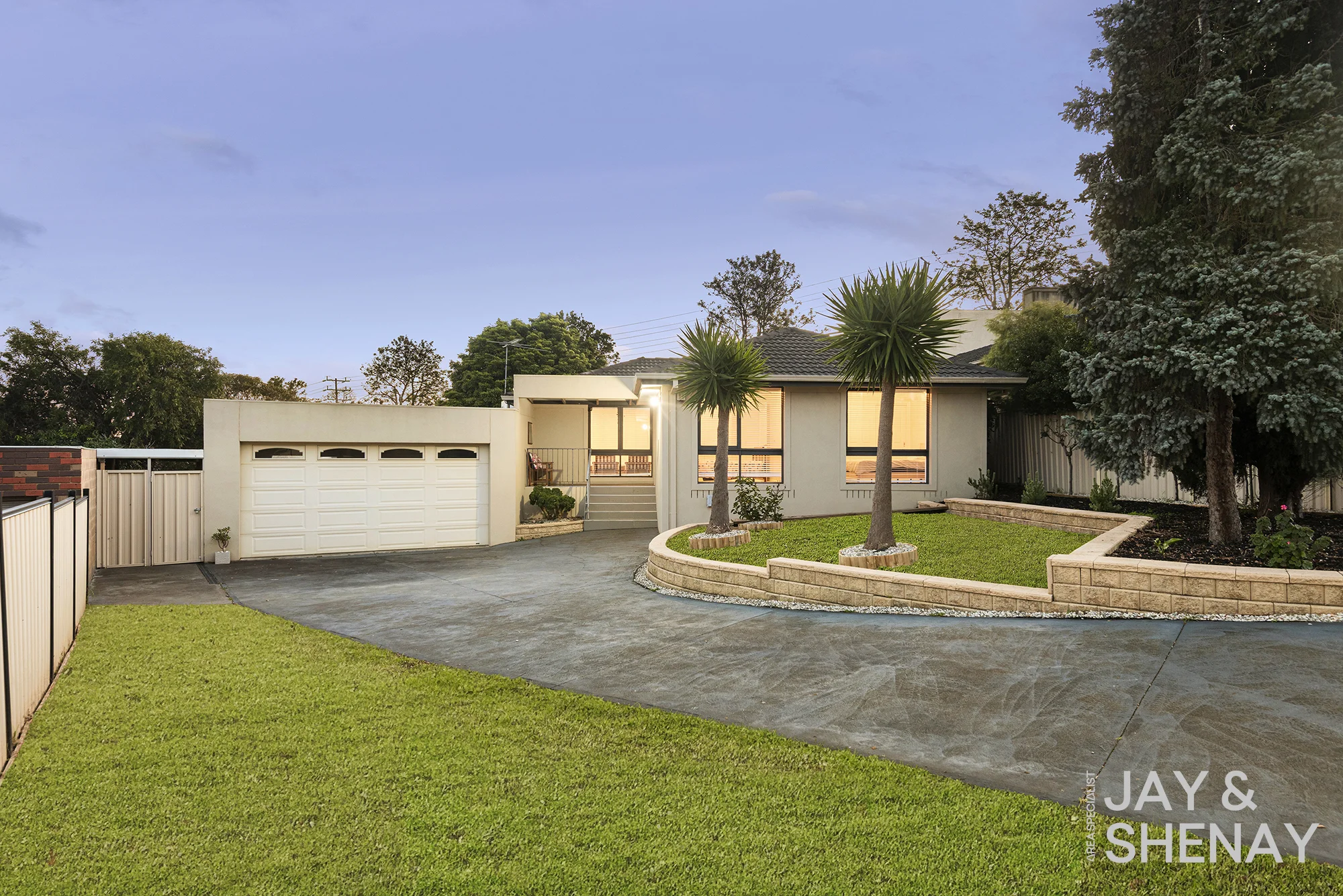 3 Hanover Court, Endeavour Hills, Vic 3802